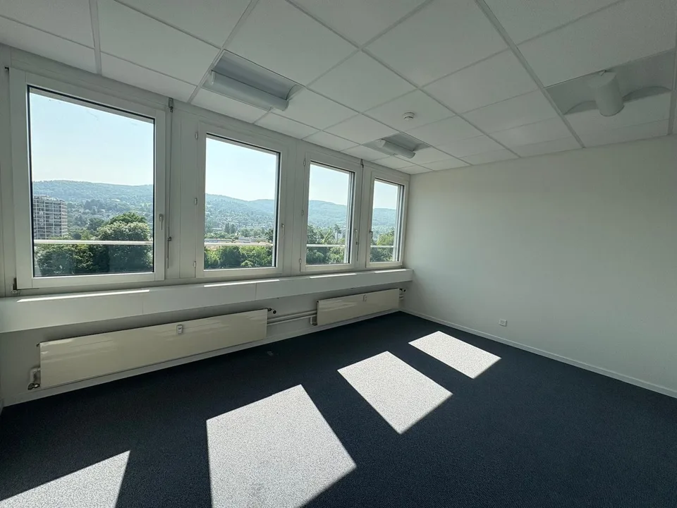 Get to work in Reinach – expanded 840 m² laboratory space in Sternenhof