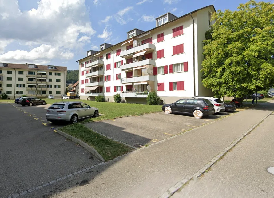 Aussenparkplätze in Balsthal zu vermieten!