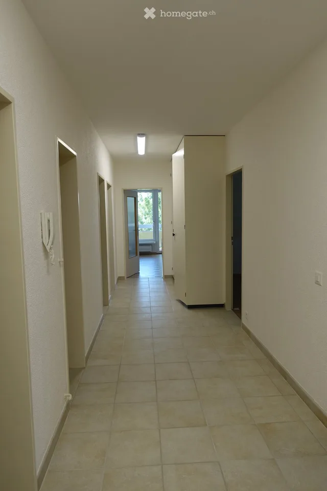 Bel app.  lumineux de 4.5 pièces au 8ème, Beaumont, Fribourg