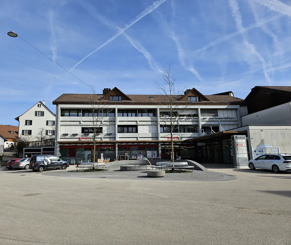 Gewerbefläche im Zentrum von Urdorf zu vermieten