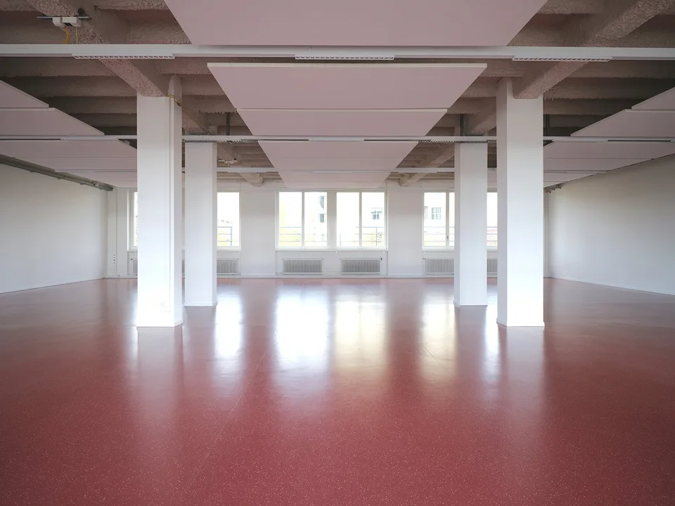 Bezugsbereite Gewerbeflächen ab 267 m² für vielfältige Nutzung