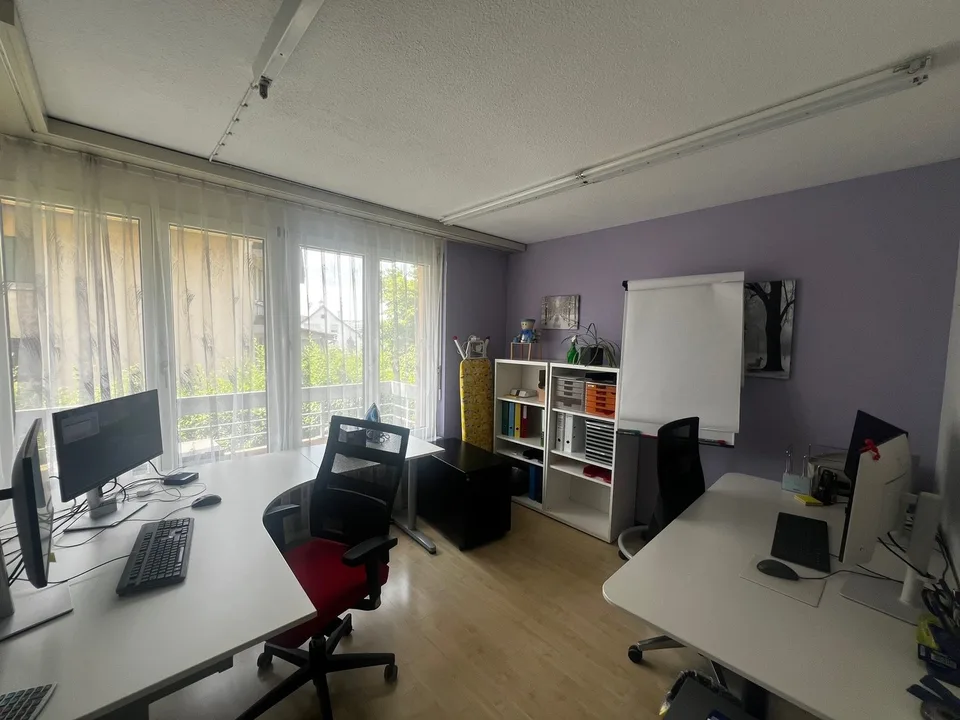 Heller Gewerberaum – ideal als Büro oder Atelier