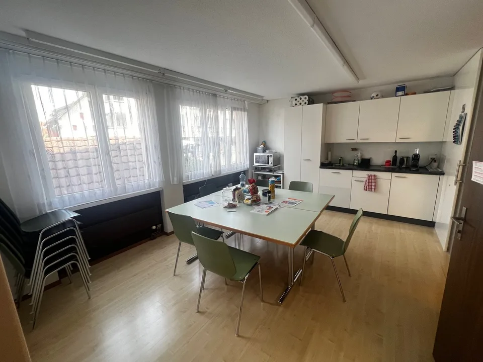 Heller Gewerberaum – ideal als Büro oder Atelier