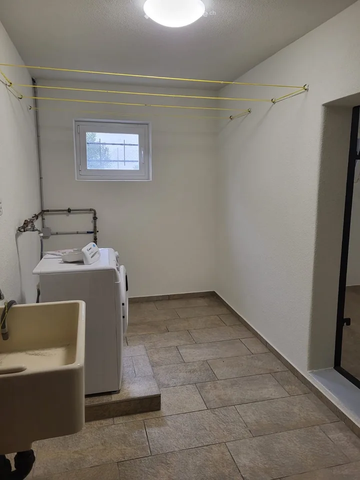 Sublet 2.5-room apartment in Pregassona