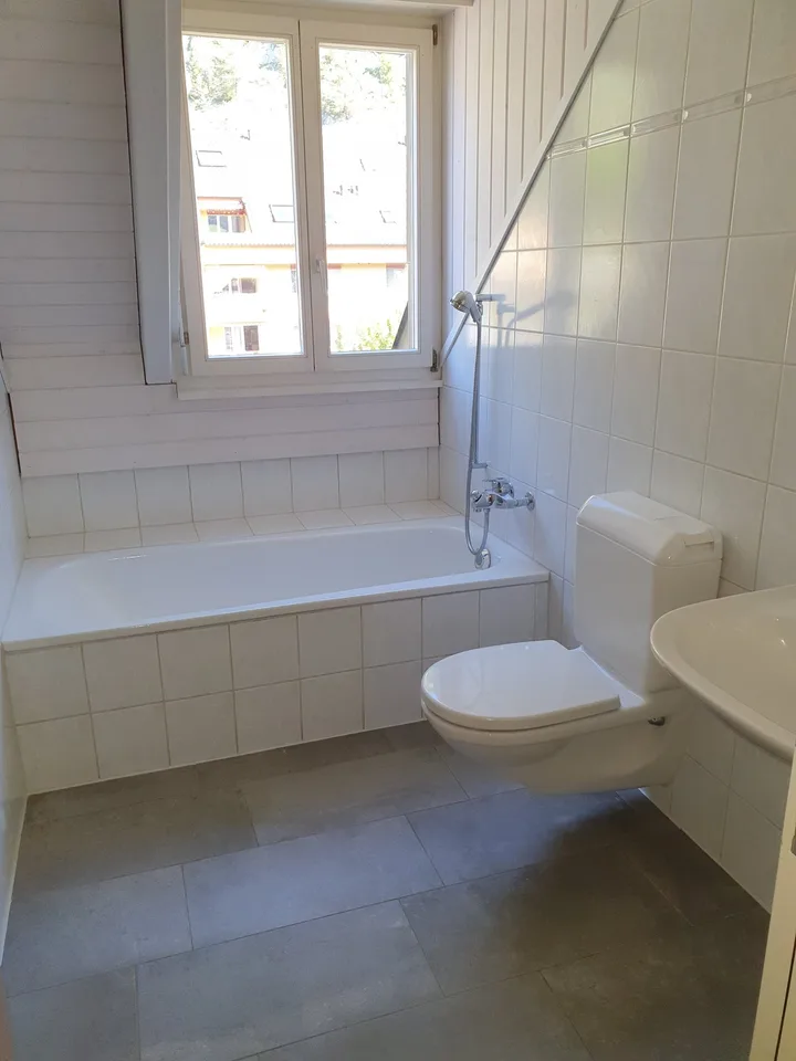 Charmant appartement duplex 4 pièces dans un quartier calme de Balsthal