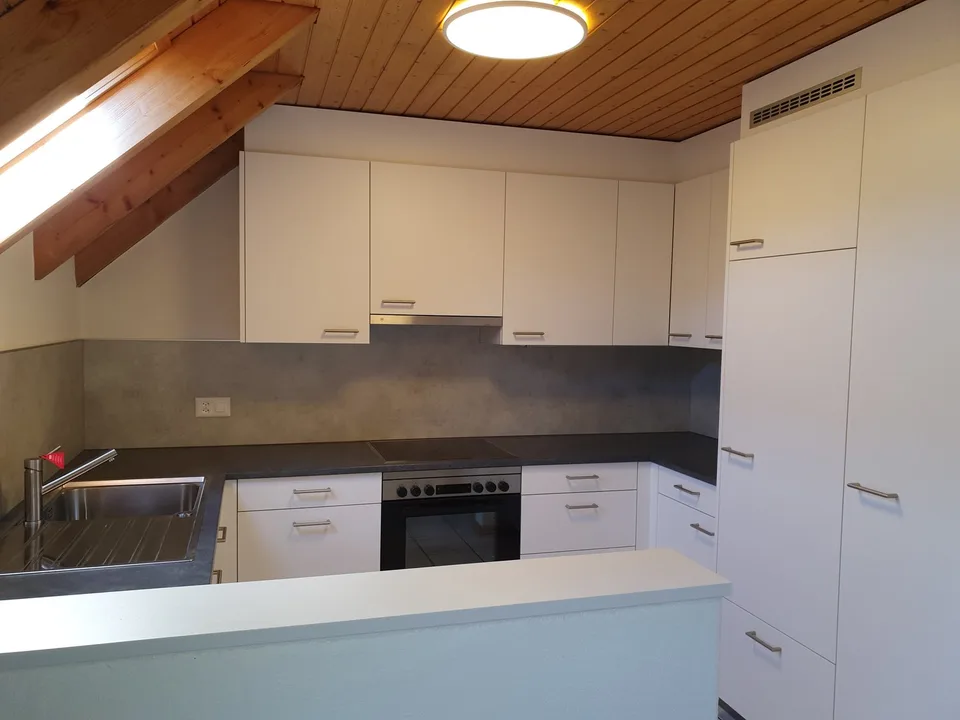 Charmant appartement duplex 4 pièces dans un quartier calme de Balsthal
