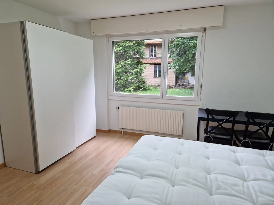 Monteurzimmer Zimmer möbliert, (Achtung: Mitbenützung von Küche und Bad ) – Foto 13 von 14