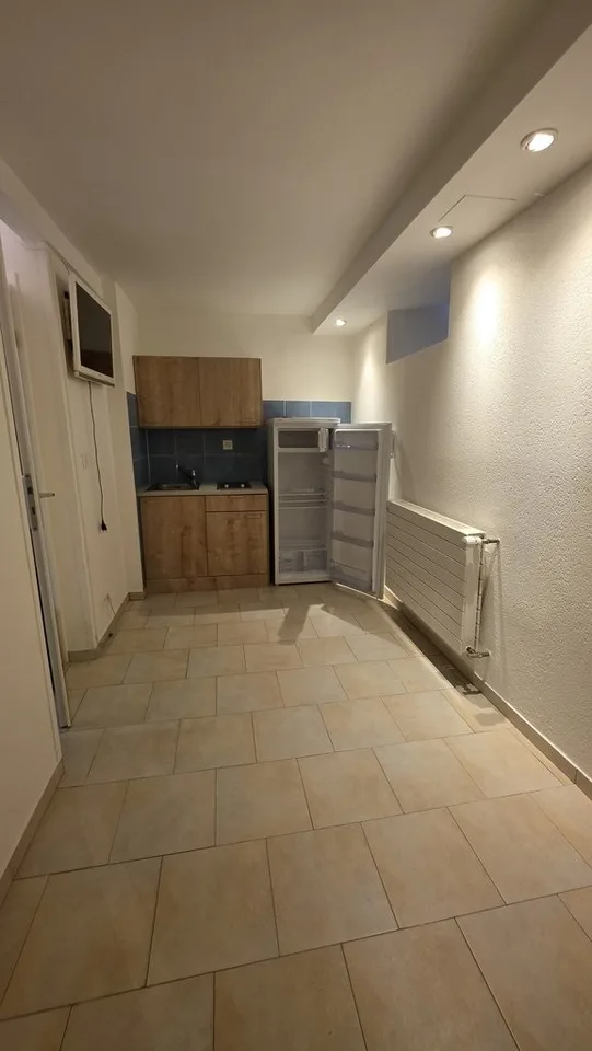 Petit studio idéal pour étudiant