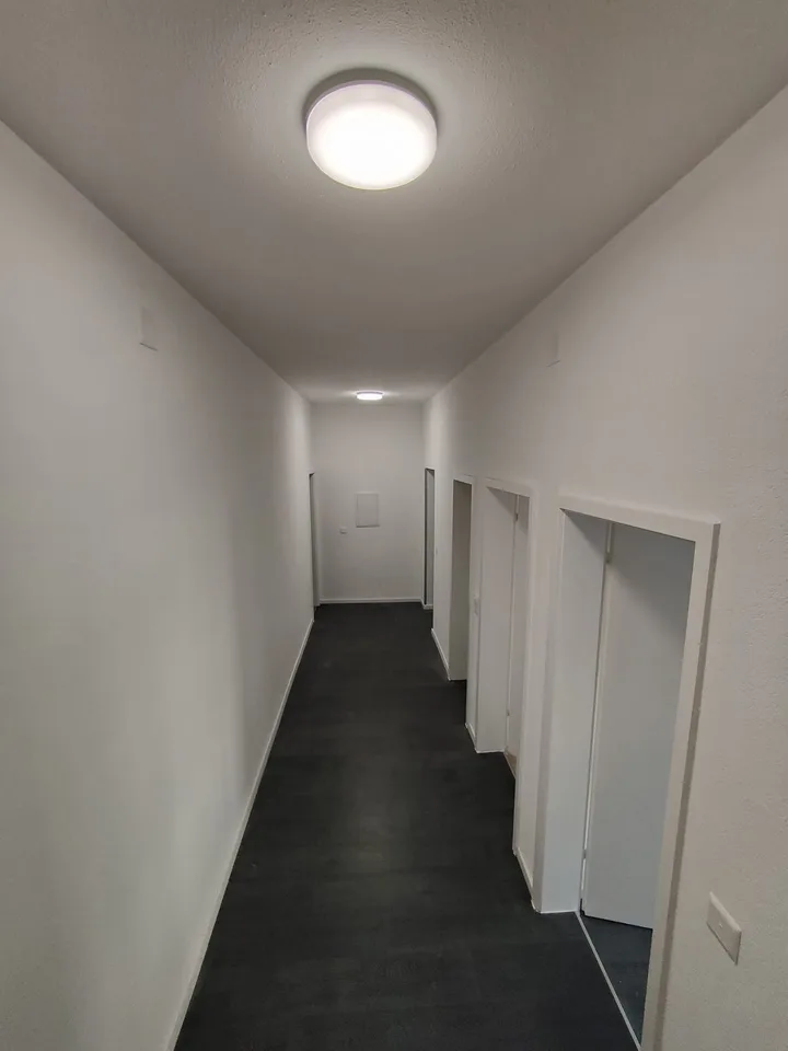 renovierte 2.5-Zimmer-Wohnung in Trun