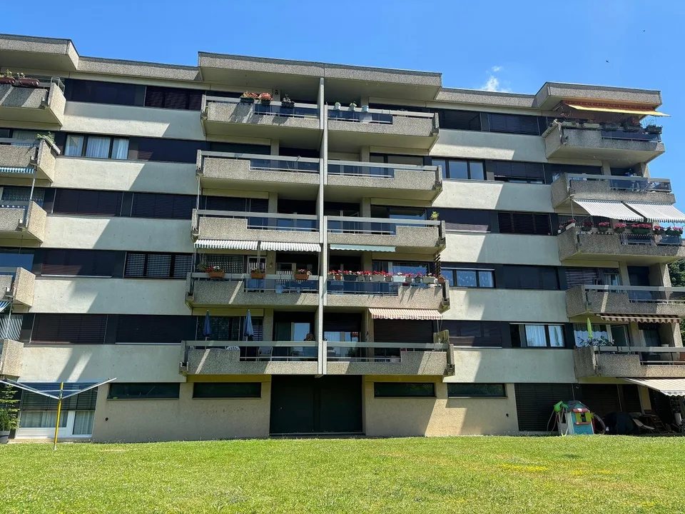 Wohnung mit 4.5 Zimmern zur Miete in Marly
