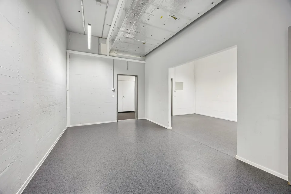 Bürofläche 1’500 m² mit 218 m² Lager, im Herzen von Biel – Foto 27 von 28