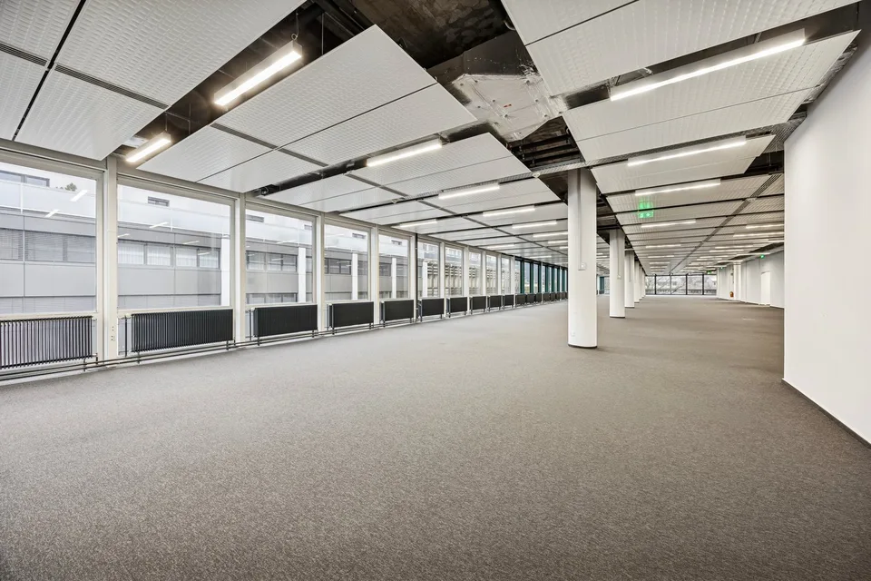 Bürofläche 1’500 m² mit 218 m² Lager, im Herzen von Biel – Foto 14 von 28