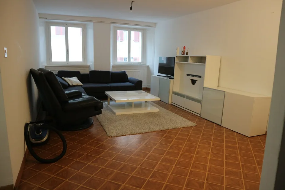 Appartamento di 3 locali in quartiere vivace a La Chaux-de-Fonds