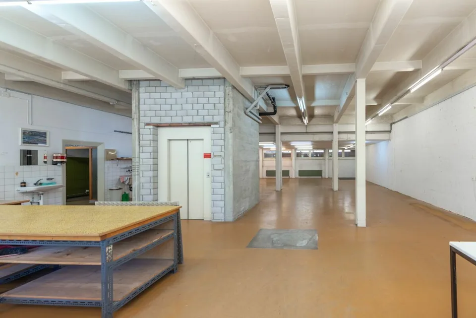 Locaux Commerciaux/Bureaux à Louer – photo 10 sur 17