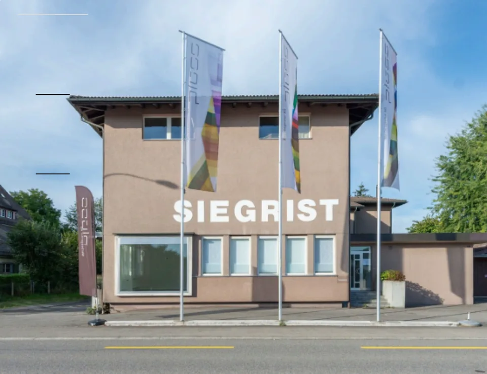 Gewerbe-/Büroräumlichkeiten zu vermieten