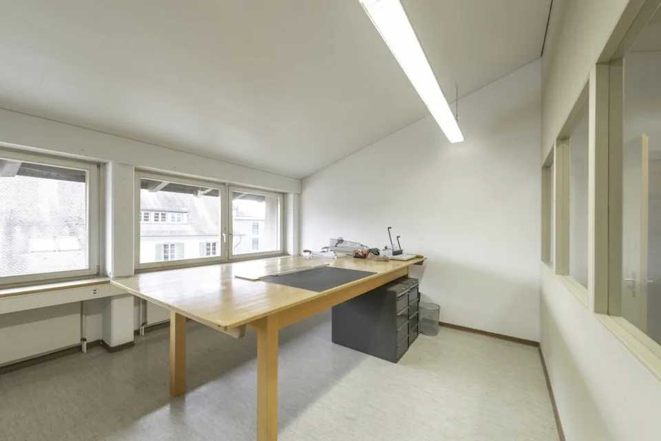 Locaux Commerciaux/Bureaux à Louer – photo 6 sur 17