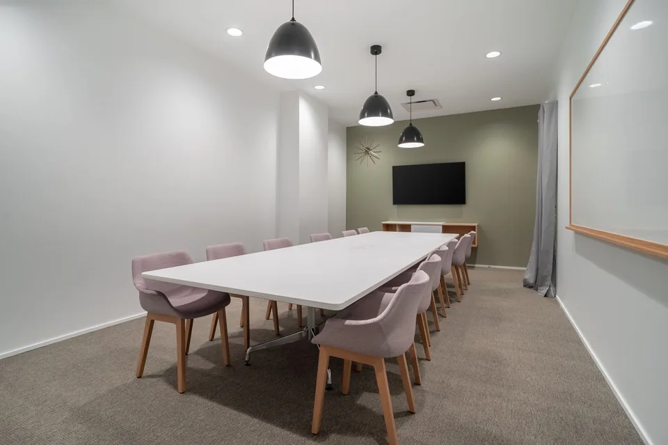 Bureau privé équipé à Spaces Quartier de l'Étang