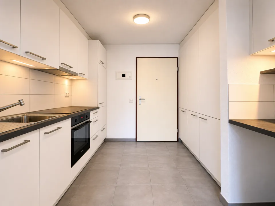 Reconvilier, joli logement de 2 pièces au 2ème étage avec cuisine neuve et balcons