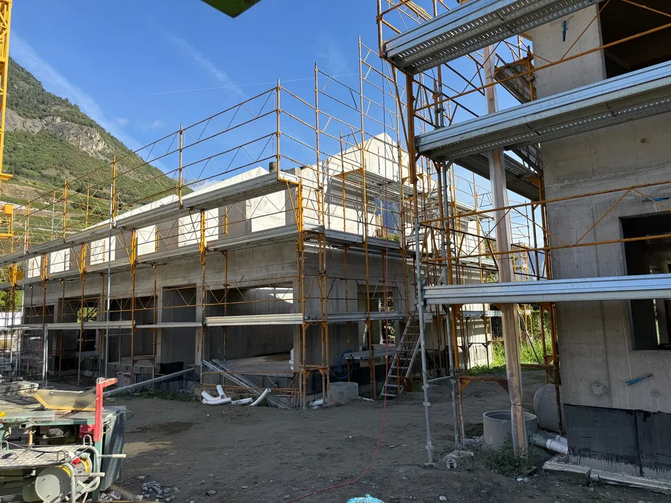 Bella casa bifamiliare nuova con 6 locali a Saillon, in costruzione