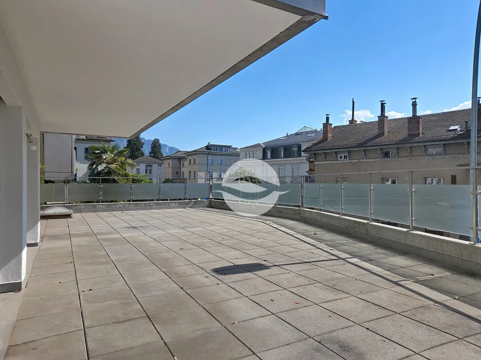 Au coeur de La Riviera | Bien meublé avec vaste terrasse