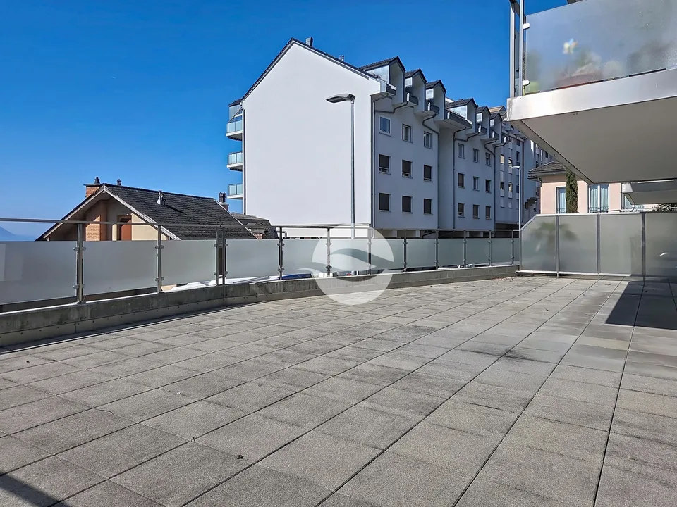 Au coeur de La Riviera | Bien meublé avec vaste terrasse