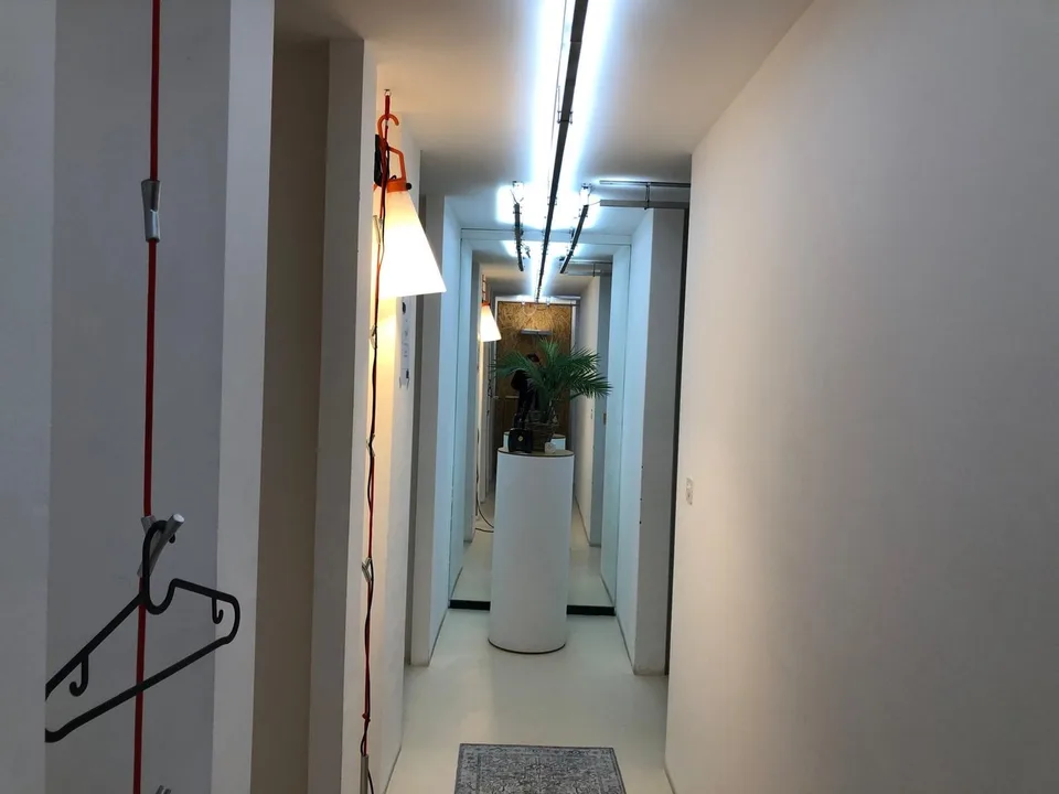 Modernes, untypisches Büro im Herzen von Nyon, mit Seeblick - Place du Château – Foto 9 von 17