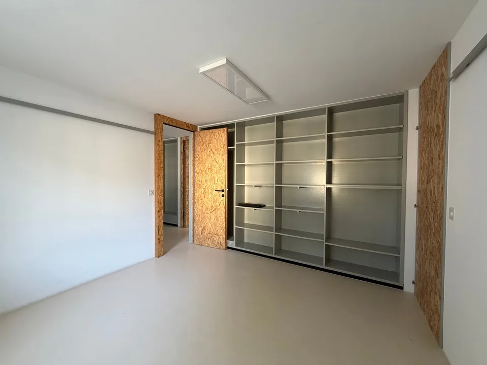 Modernes, untypisches Büro im Herzen von Nyon, mit Seeblick - Place du Château – Foto 8 von 17