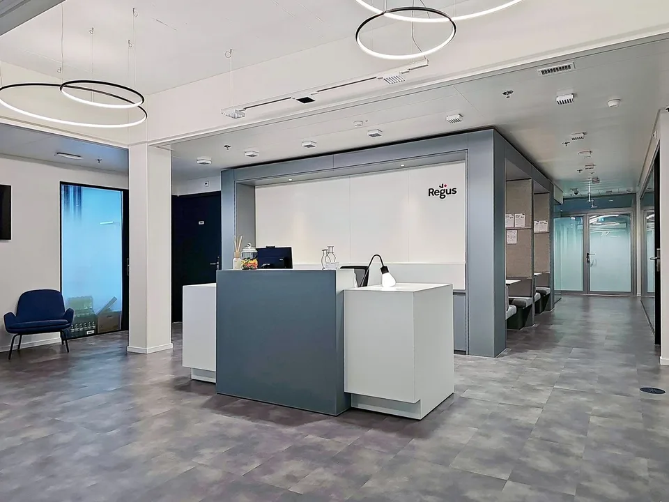 Spazio ufficio privato per 5 in Regus Andreaspark