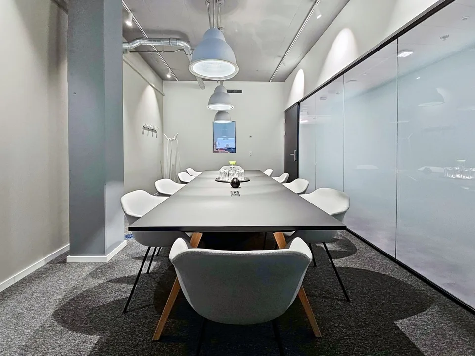 Spazio ufficio privato per 5 in Regus Andreaspark