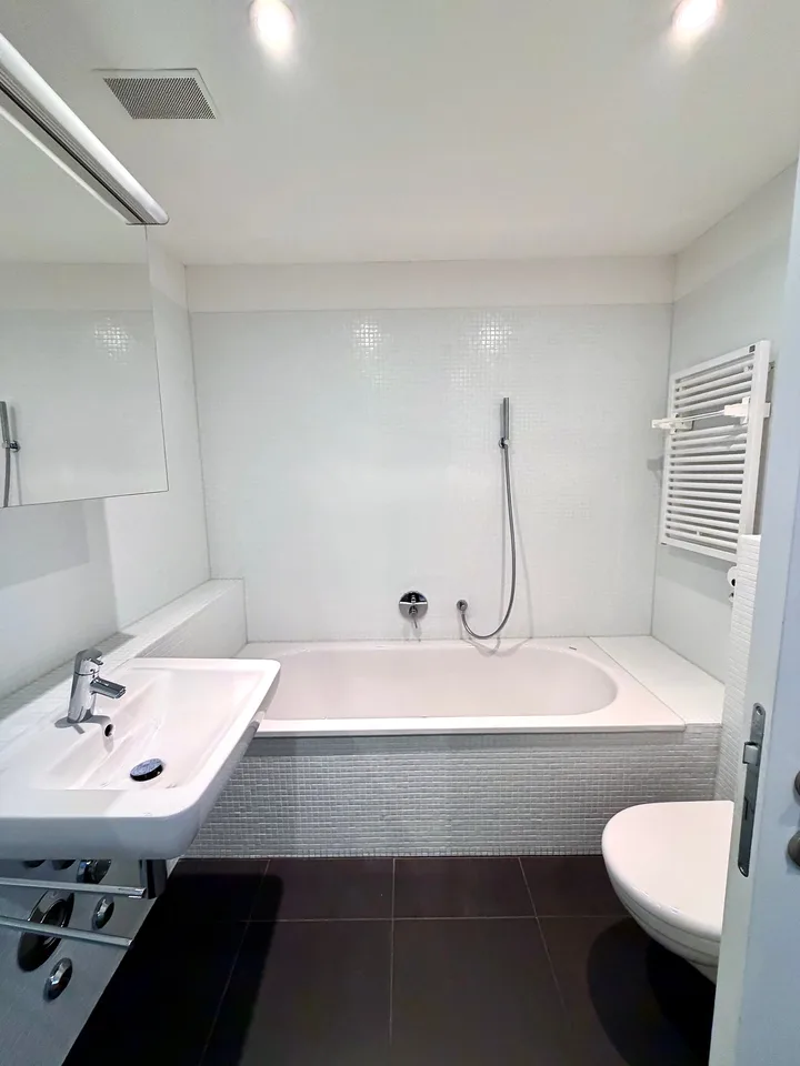 Elegante City-Wohnung in historischer Liegenschaft – Foto 11 von 16