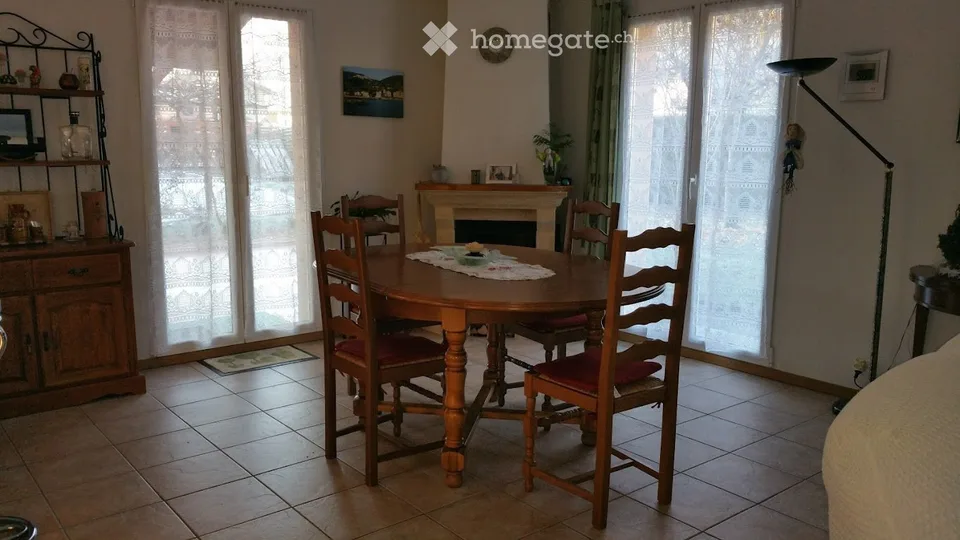 Casa familiare di 200m2 con giardino a Vionnaz