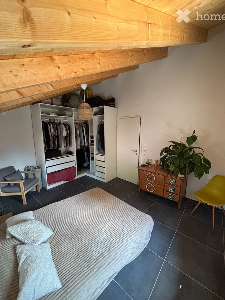 Appartamento / condominio di 4 camere e 1 bagno