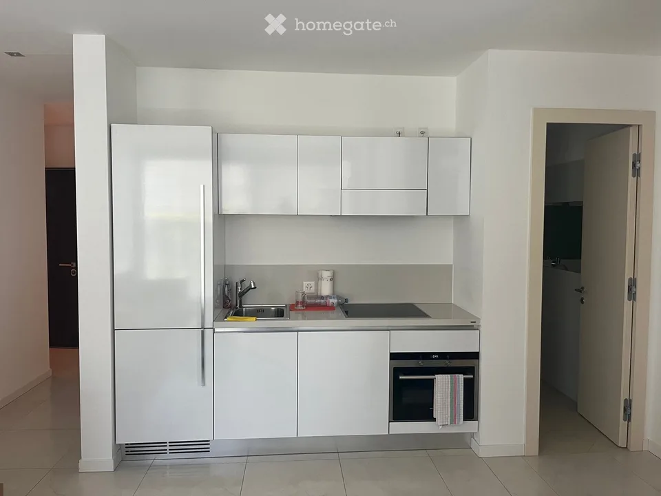 Geräumiges 3,5-Zimmer-Wohnung mit Seeblick