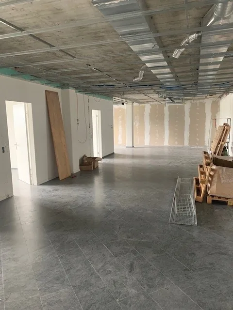 Espace commercial sur mesure pour votre entreprise – photo 7 sur 7