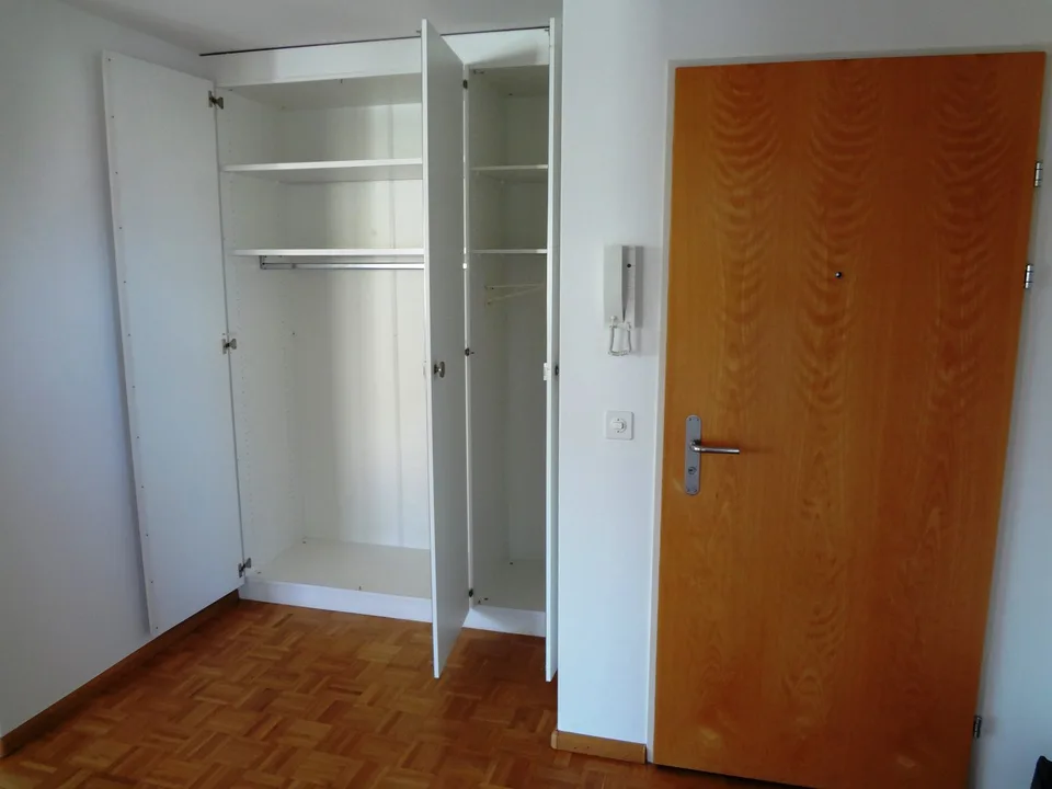 Affascinante appartamento duplex di 2,5 locali con camino ad Allschwil con ascensore