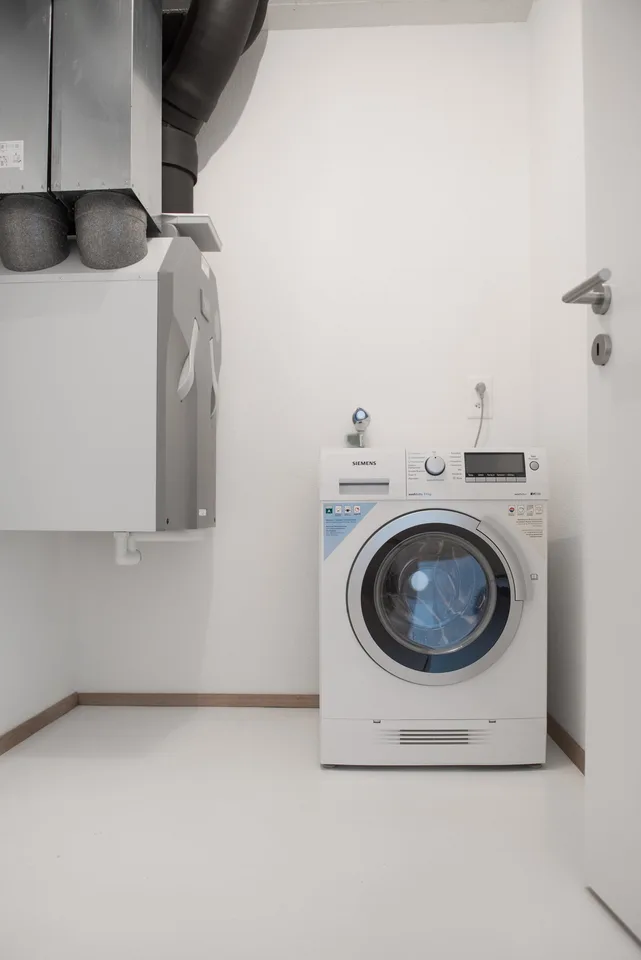 Appartamento moderno 3.5 locali con grande terrazza a Oberentfelden – foto 6 di 7