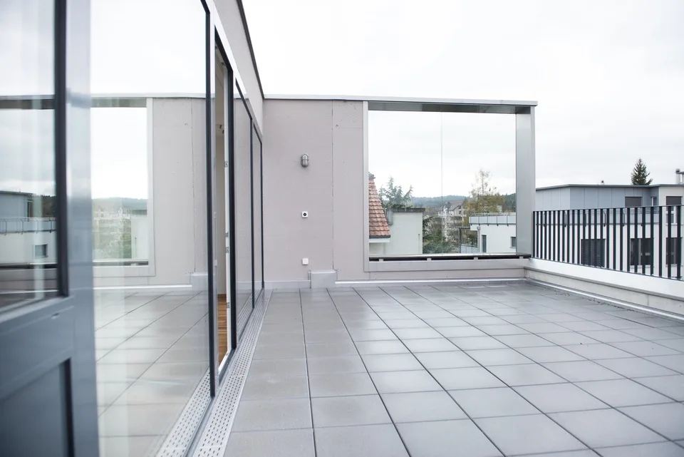 Appartamento moderno 3.5 locali con grande terrazza a Oberentfelden – foto 7 di 7