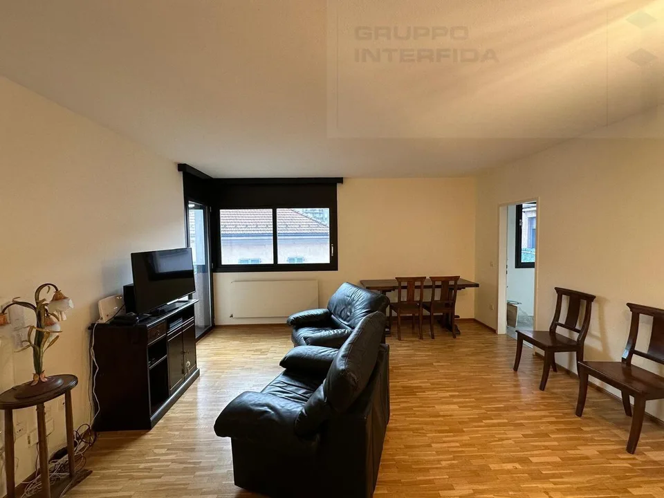Komfortables 2.5-Zimmer-Wohnung möbliert mit Balkon