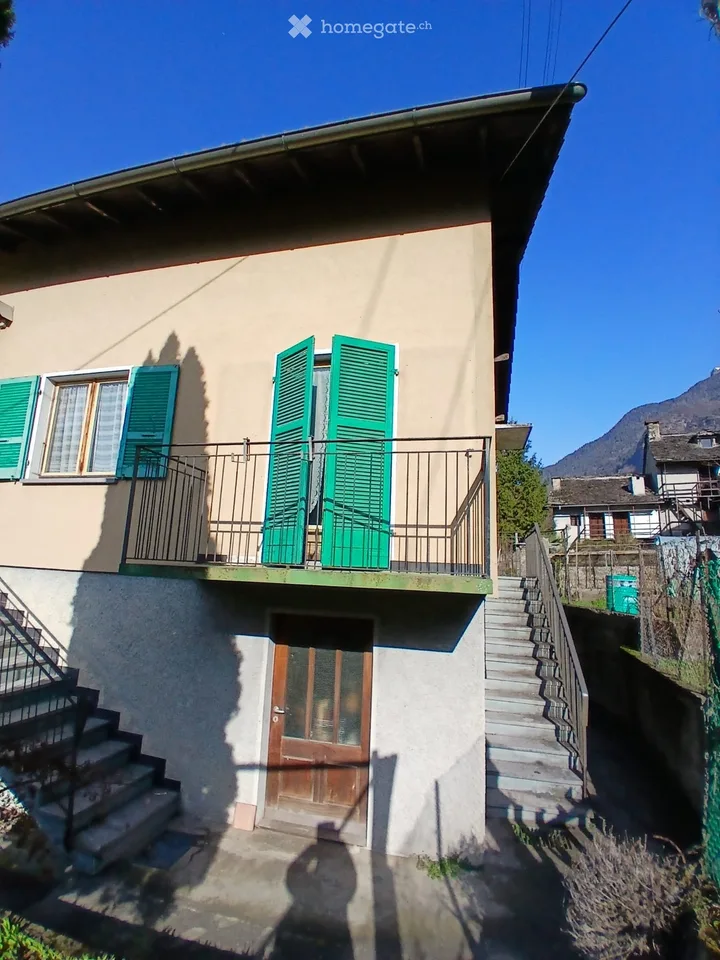 Vendesi casa unifamigliare