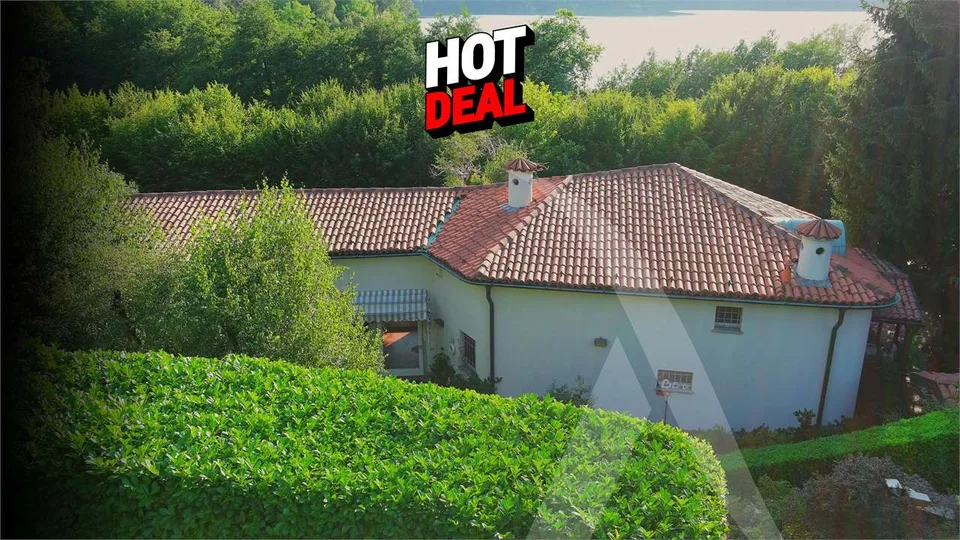 Villa incroyable sur le lac de Montorfano (COMO)