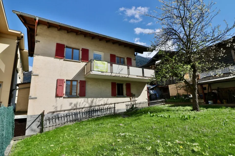 Sembrancher - Charmantes Dorfhaus mit großem Potenzial