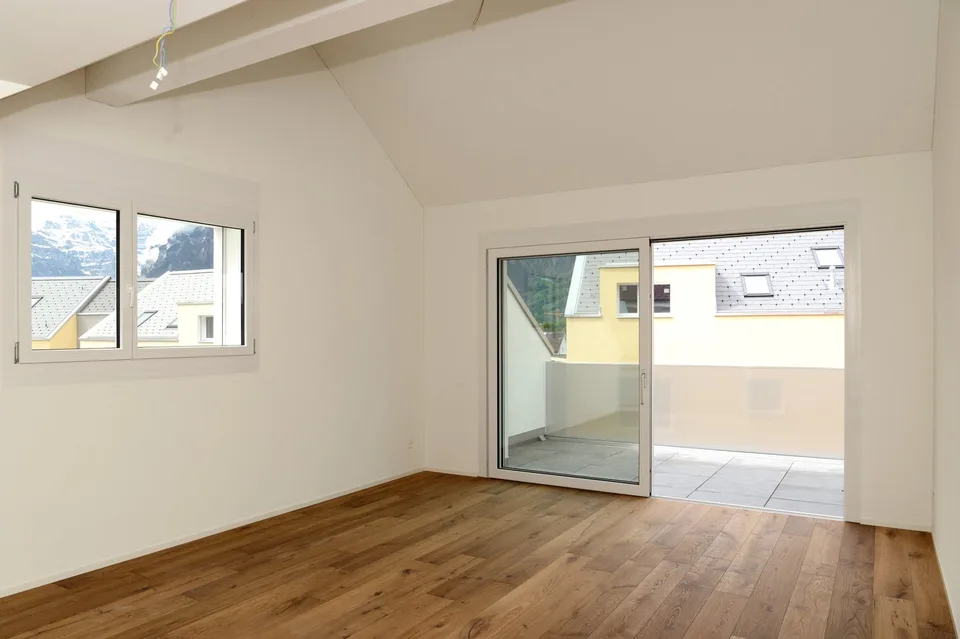 Appartement spacieux au dernier étage avec terrasse (G1-3)