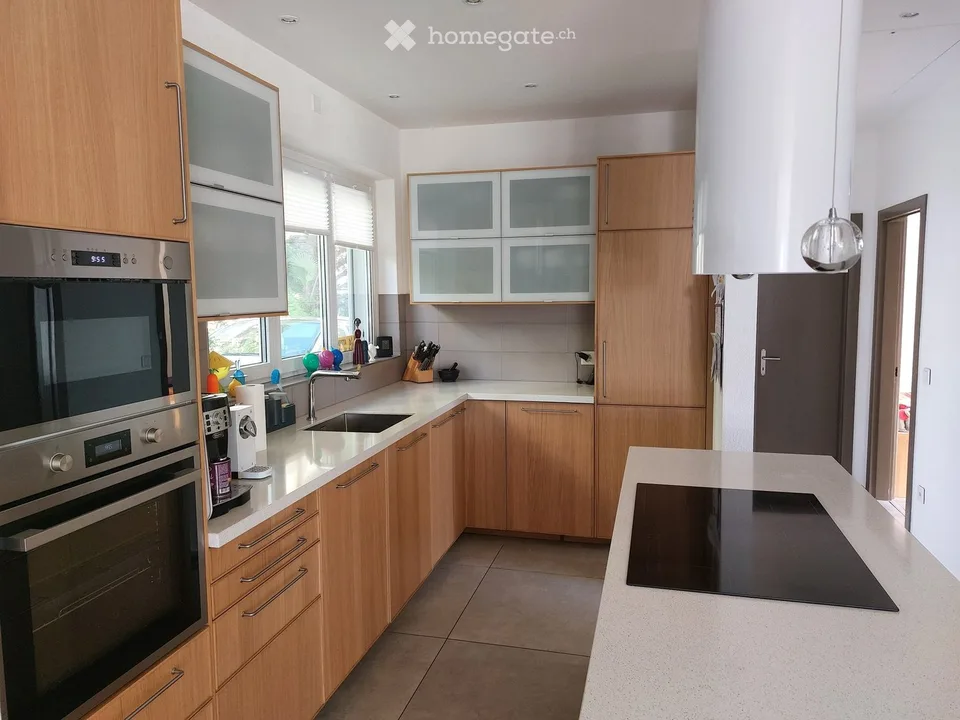 Villa mit traumhafter Seesicht - Villa con bella vista lago