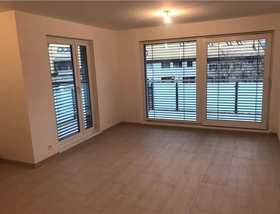 RENNAZ - Superbo appartamento di 2.5 locali al primo piano con balcone vicino all'ospedale