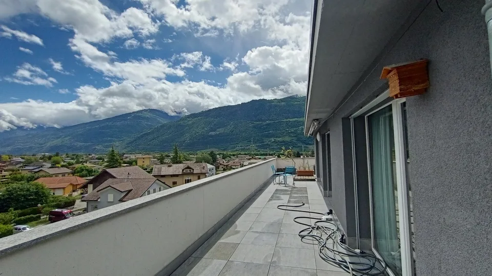 Prächtige Eckwohnung mit 66 m2 Panoramaterrasse – Foto 11 von 16