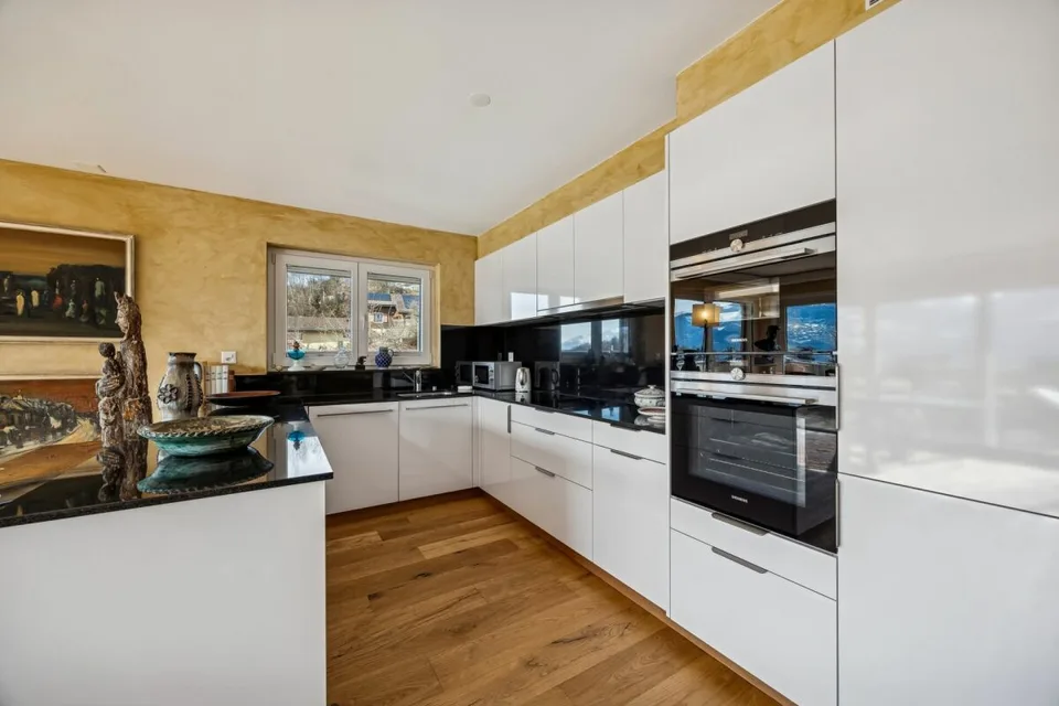 Stilvolle 4.5-Zimmer-Etagenwohnung in ruhiger Lage von Savièse