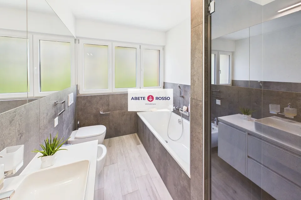 Prächtiges Dachgeschoss mit 4,5 Zimmern, großer Terrasse und modernen Ausstattungen. – Foto 24 von 30
