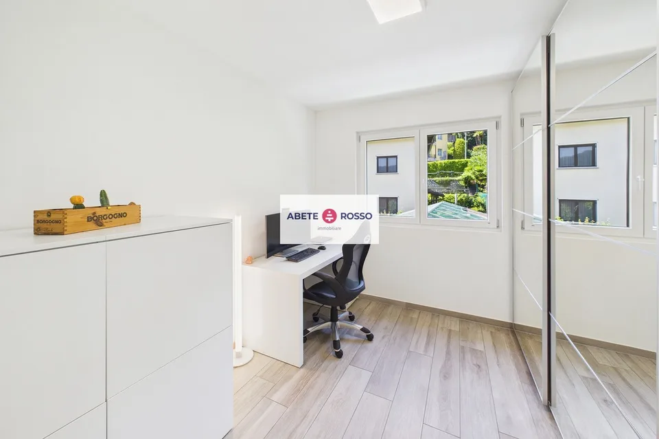 Prächtiges Dachgeschoss mit 4,5 Zimmern, großer Terrasse und modernen Ausstattungen. – Foto 25 von 30