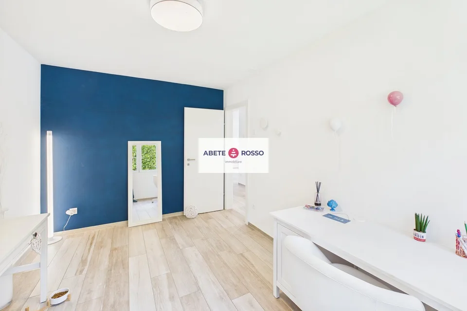 Prächtiges Dachgeschoss mit 4,5 Zimmern, großer Terrasse und modernen Ausstattungen. – Foto 23 von 30