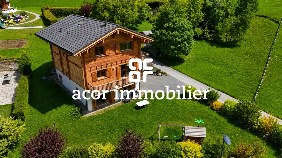 Chalet lumineux à Evolène avec vue dégagée sur les montagnes